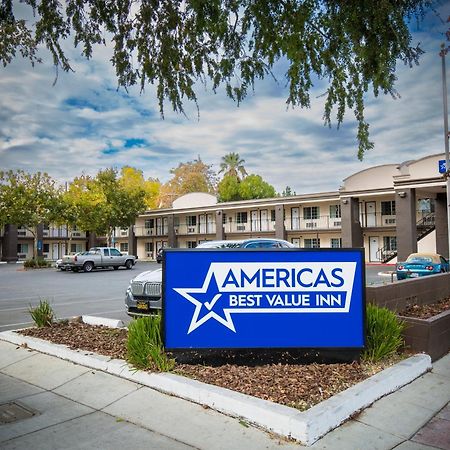 Americas Best Value Inn - Чико Екстериор снимка