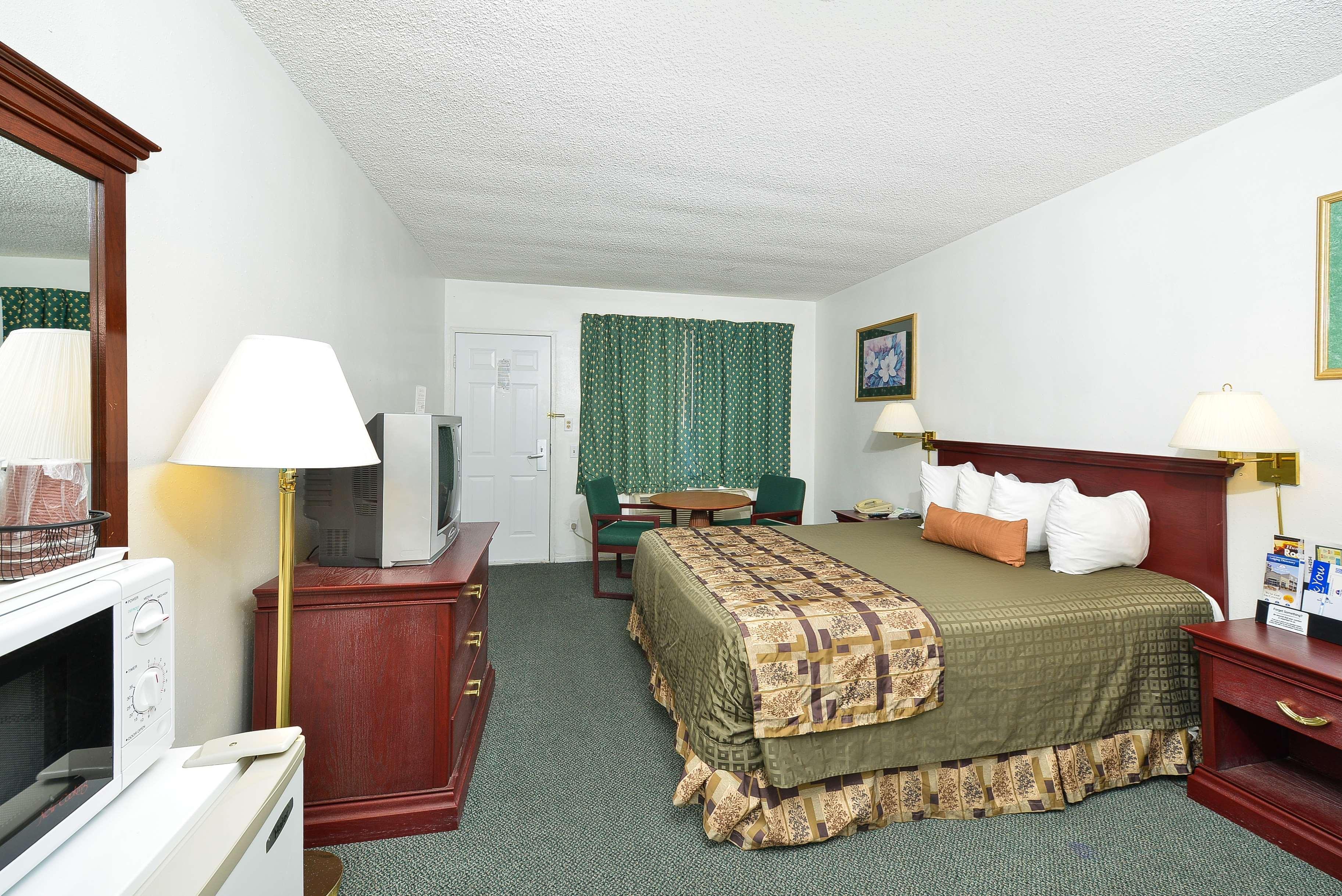 Americas Best Value Inn - Чико Екстериор снимка