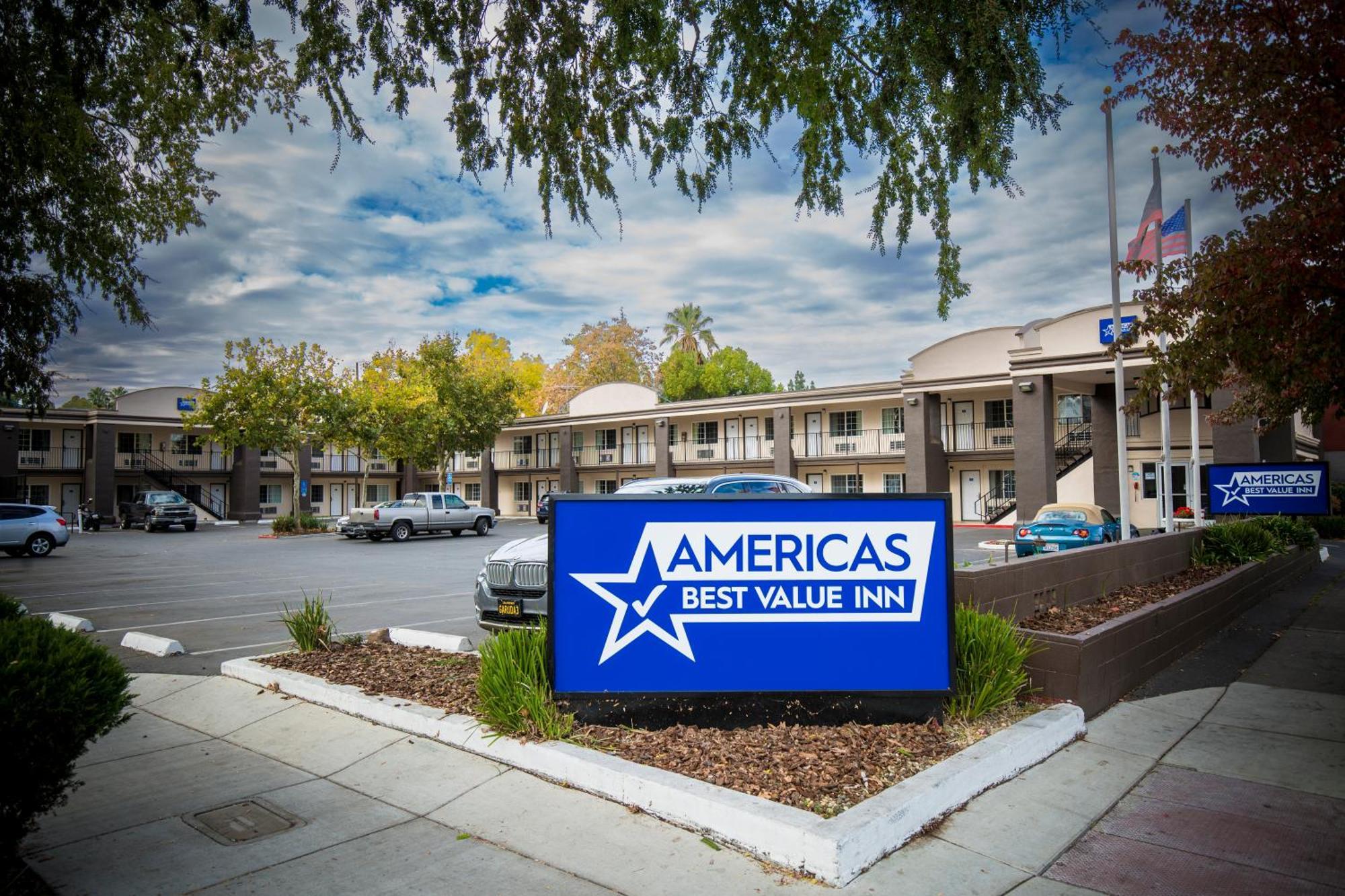 Americas Best Value Inn - Чико Екстериор снимка